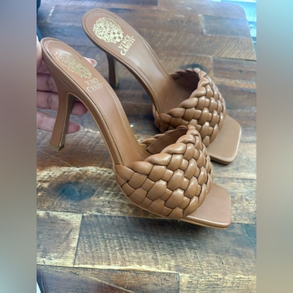 Vince Camuto Barn Brown Brinela Leather woven sandal heel size 9 - Picture 2 of 2
